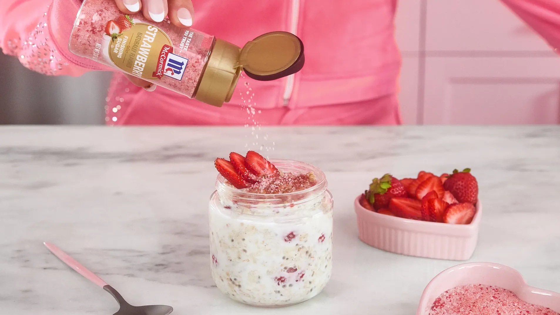 Strawberry Overnight Oats