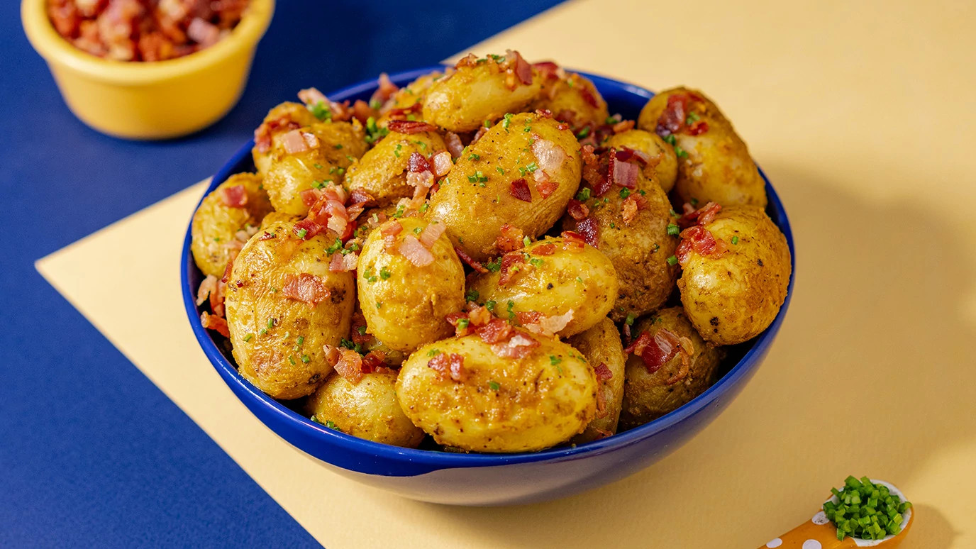 ensalada_de_papas_con_tocino_mostaza_mcc_1376x774_web.jpg