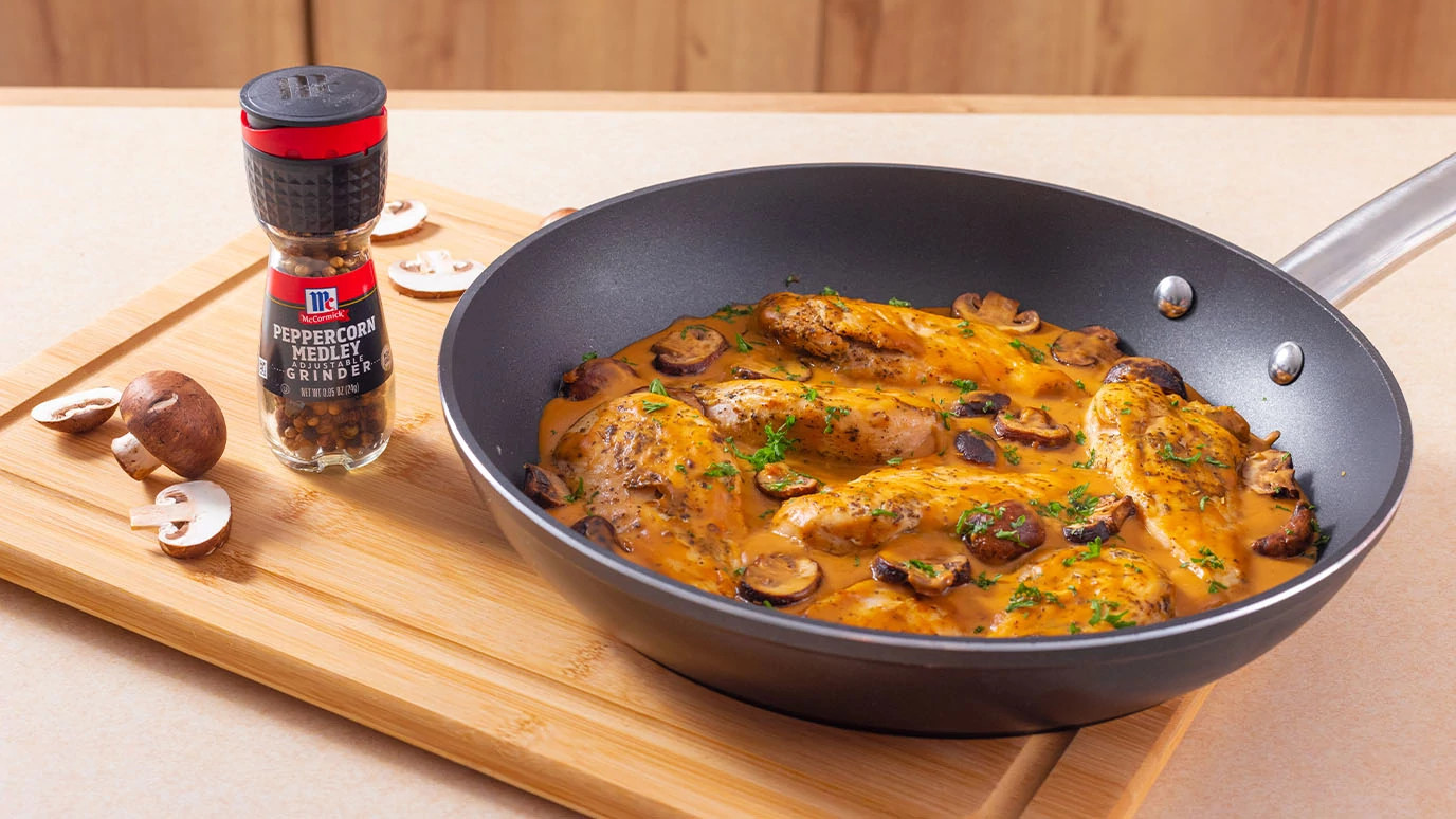 1376x774_POLLO_CON _SALSA_DE_CHAMPIÑONES.jpg