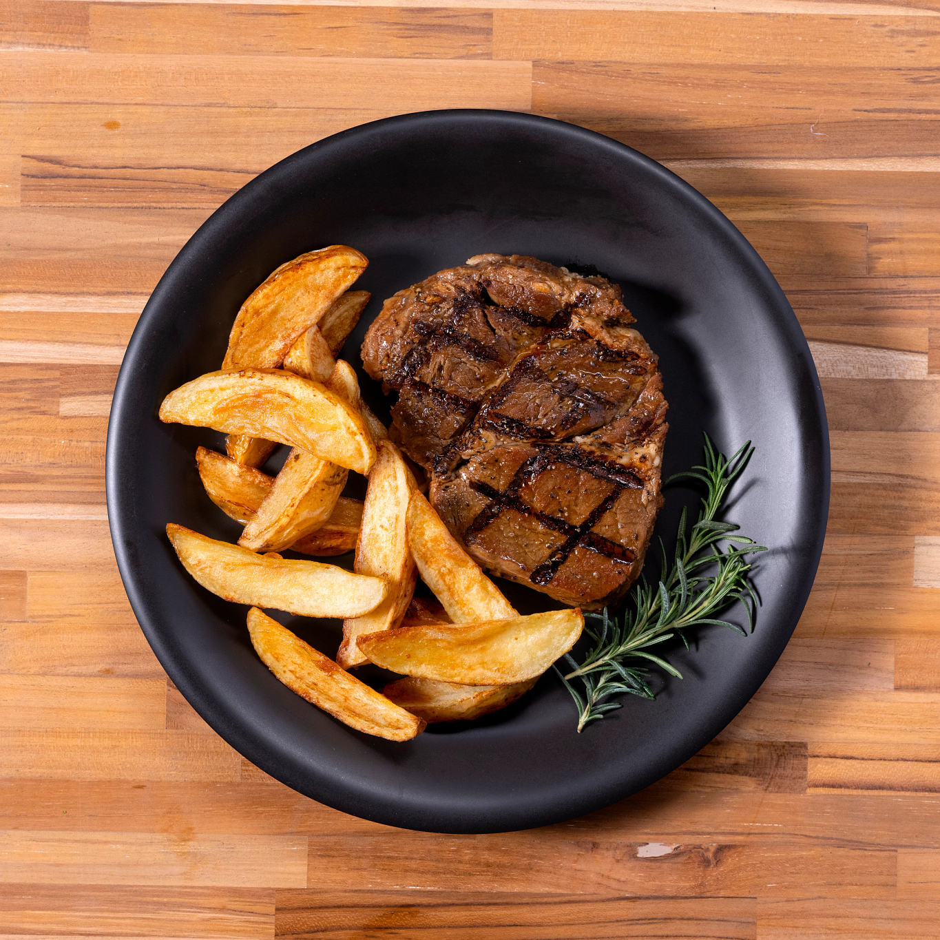 Carne a la Parrilla con romero.jpg