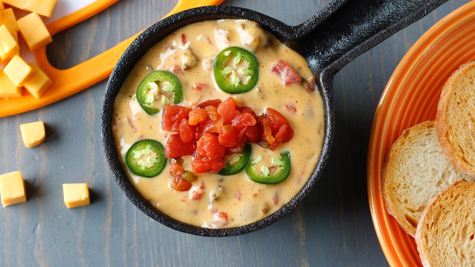 Tennessee Sausage ‘N Cheese Dip