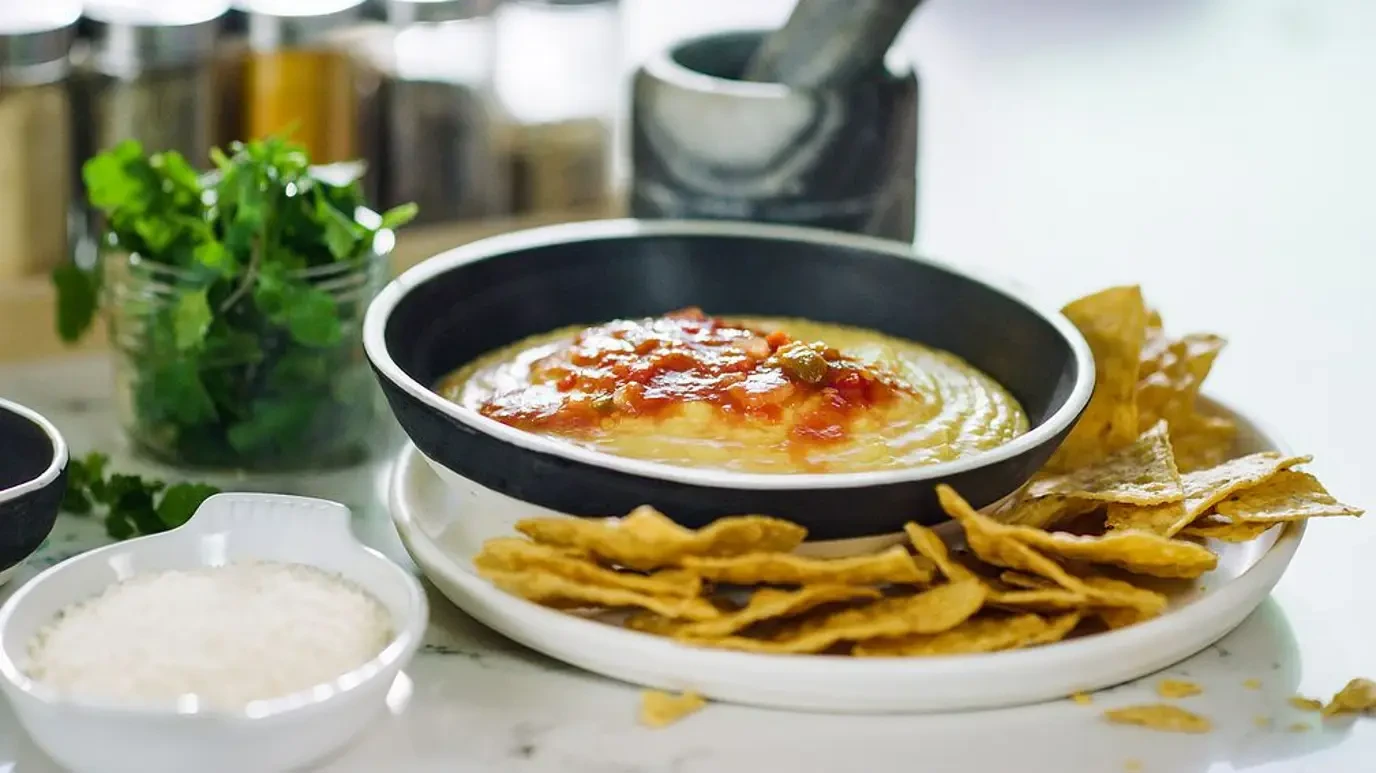 Franks RedHot Vegan Cauliflower Queso