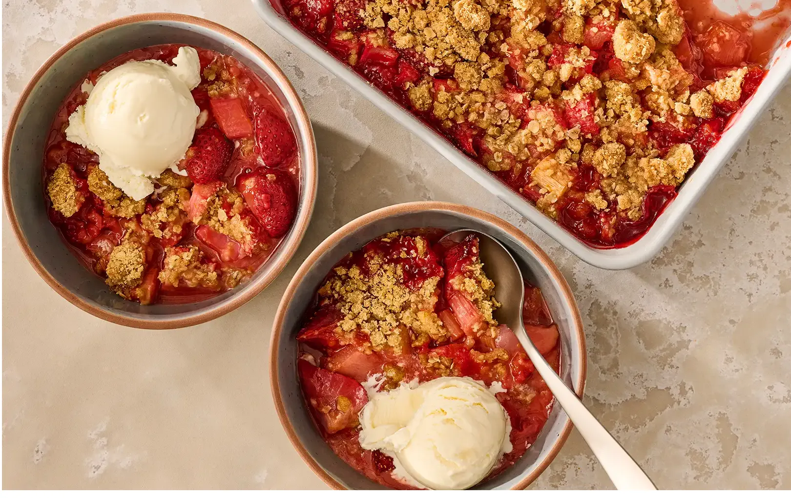 Strawberry Rhubarb Crisp