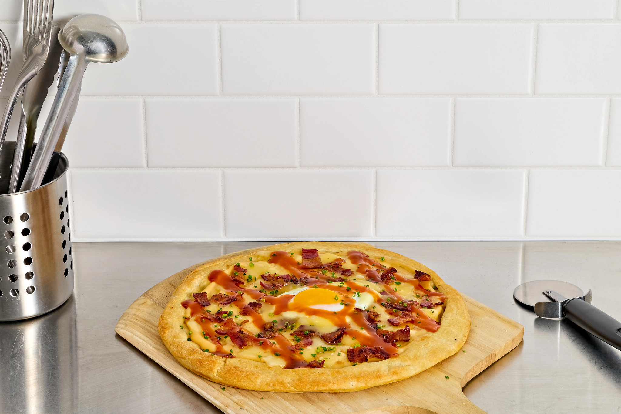Spicy Maple Breakfast Pizza