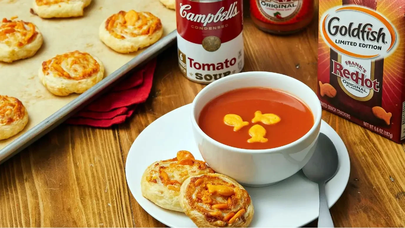 Cheesy Goldfish Pinwheels and Tomato Soup