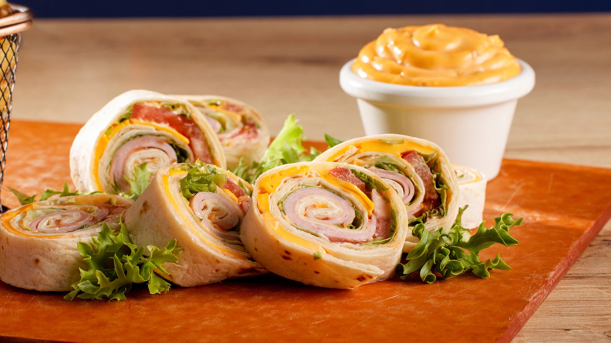 SANDWICH_WRAP_SANDWICH_SPREAD_MCCORMICK_2000x1125.jpg