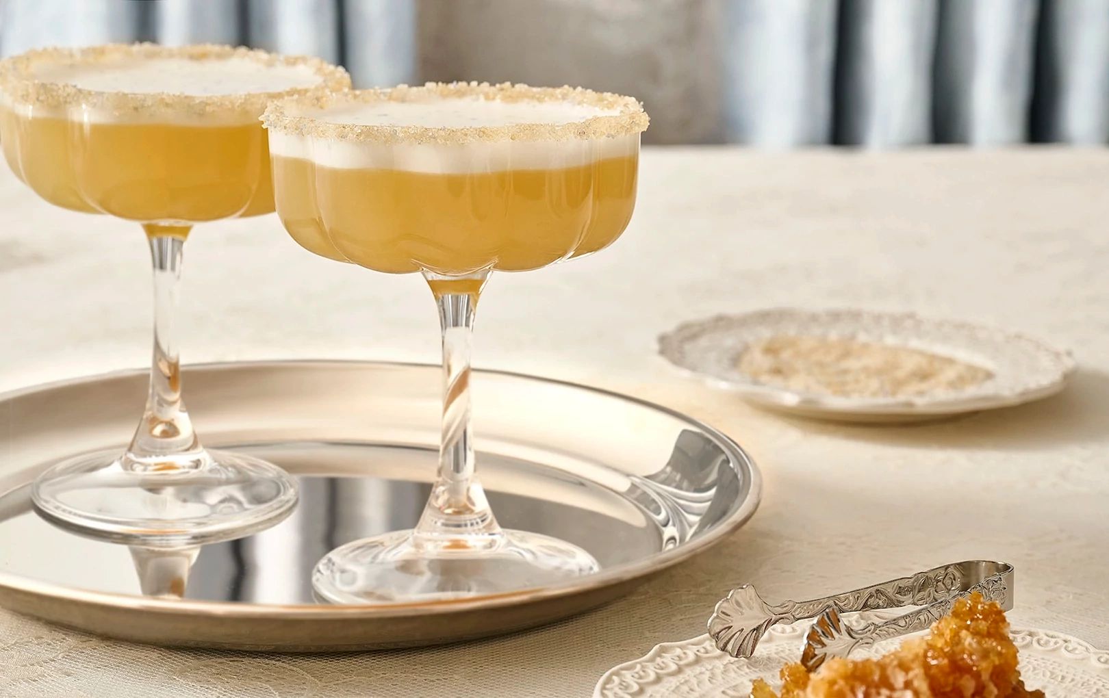 Honeybee Lemonade Smash