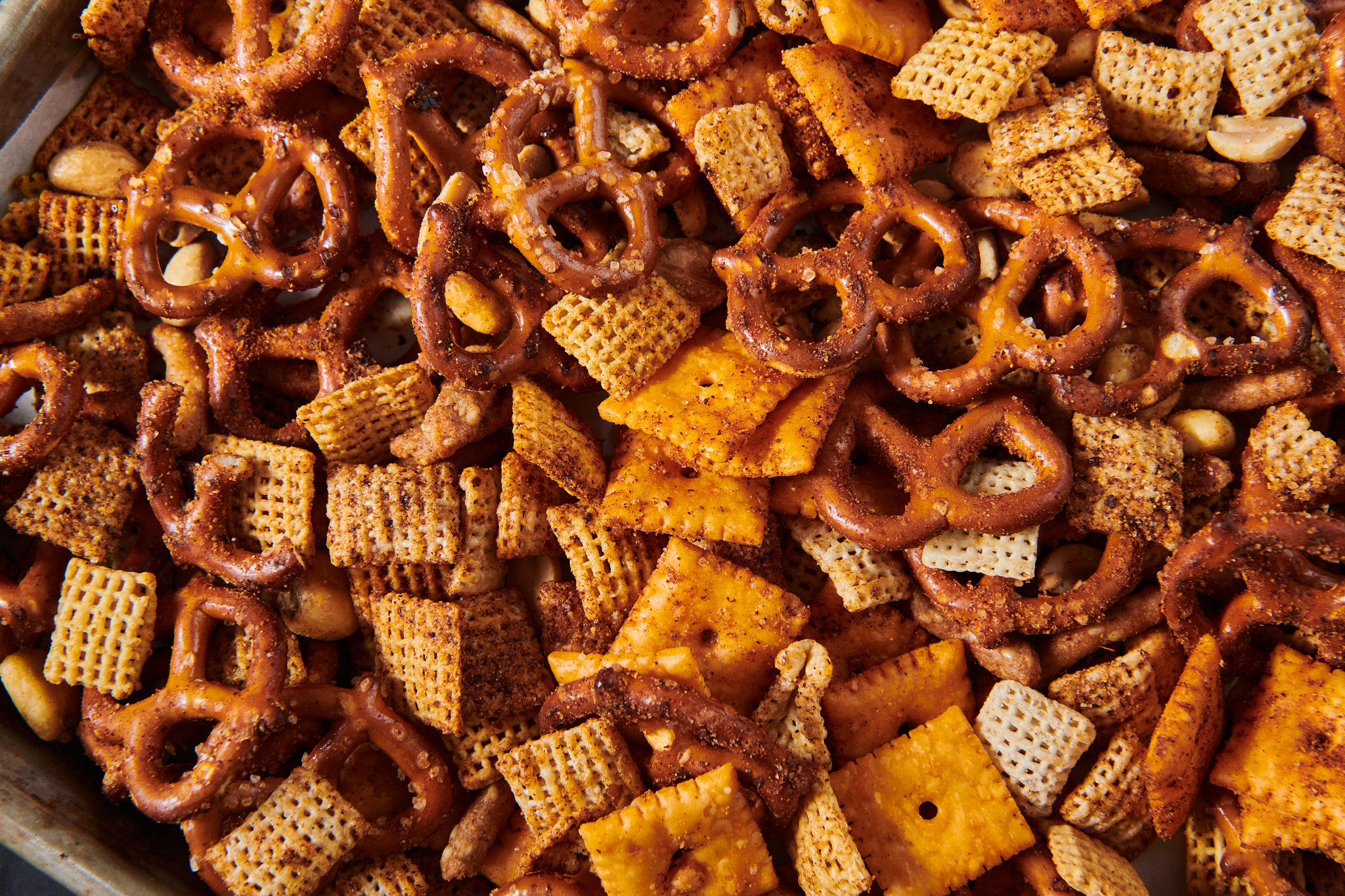 Vietnamese Cajun Snack Mix
