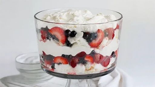 Easy Berry Trifle