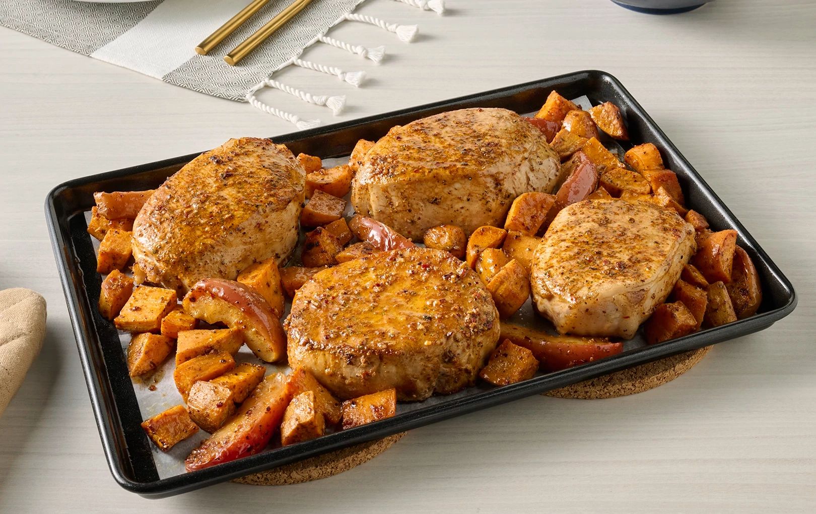 Smoky Sweet Pork Chops and Apples