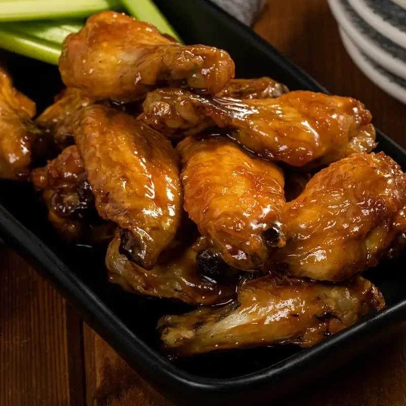 Ailes à la sauce Frank’s RedHot Stingin’ Honey Garlic Ailes à la sauce Frank’s RedHot Stingin’ Honey Garlic
