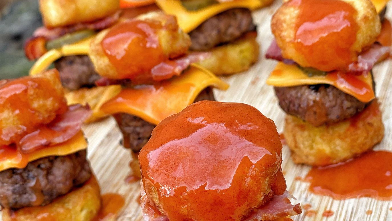 @TheFatFoodieUK Frank’s Mini Burger Bites