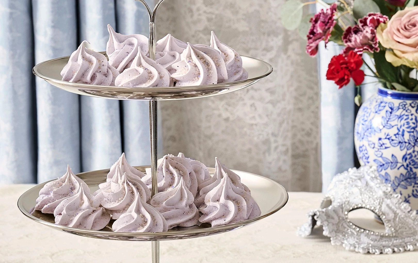 Masquerade Meringues