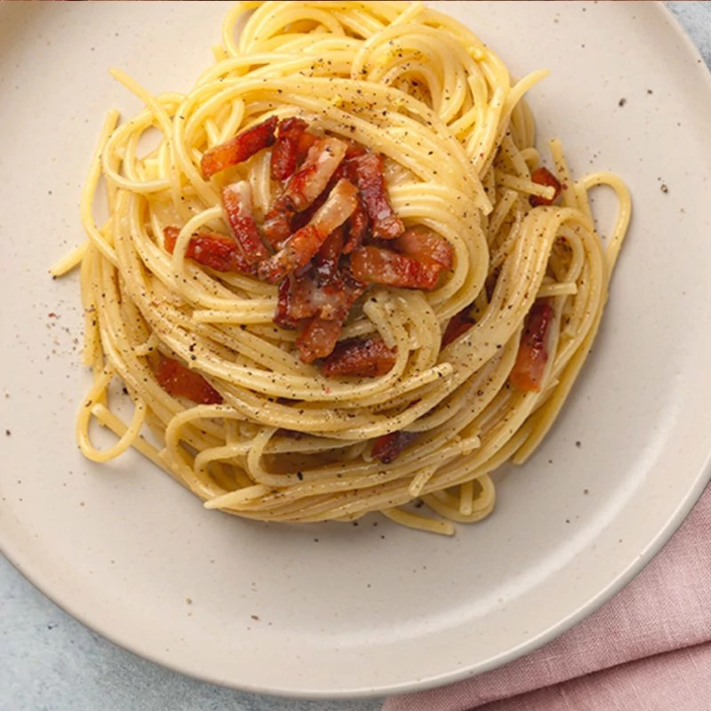 spaghettti_alla_carbonara_pepe_nero_extra_forte_800.jpeg