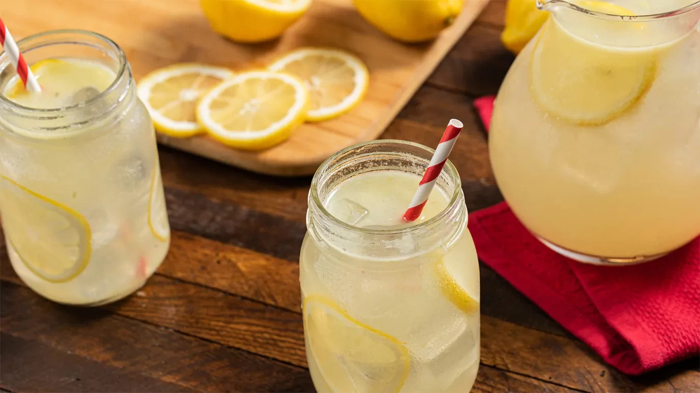 Lemongrass Lemonade