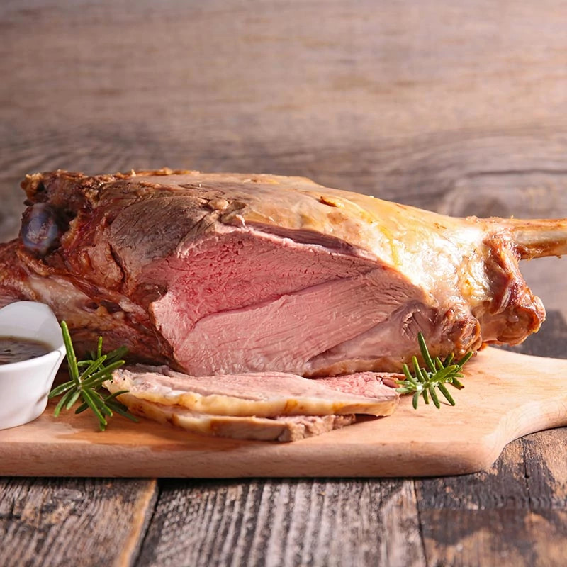 Cosciotto di capretto all'aglio e mix di spezie