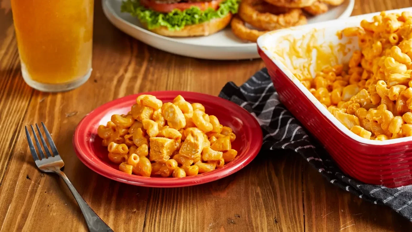 Easy Buffalo Chicken Mac & Cheese-image