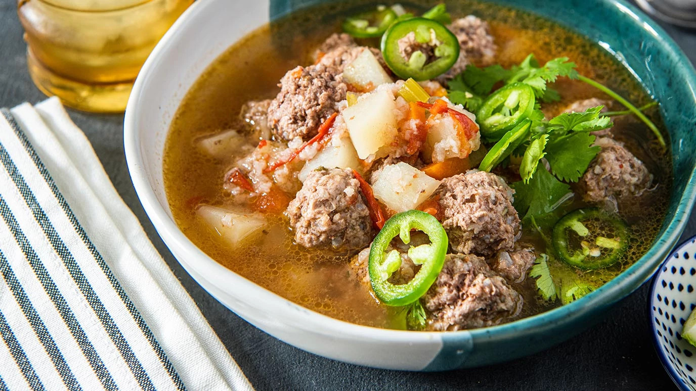 Sopa de Albondigas