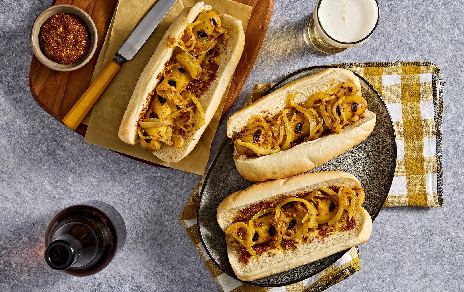 Sweet Mustard Beer Brats