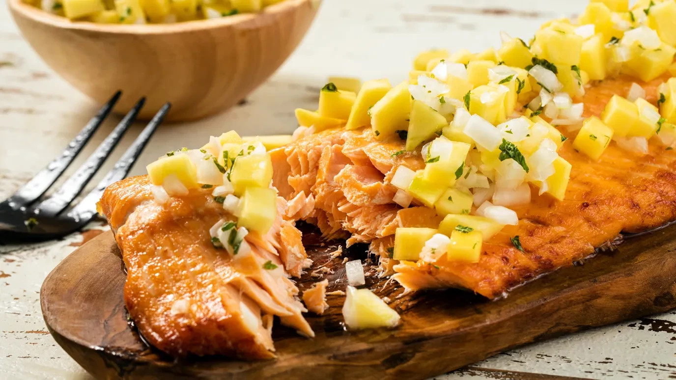 Grilled Salmon with Mango Ginger Salsa