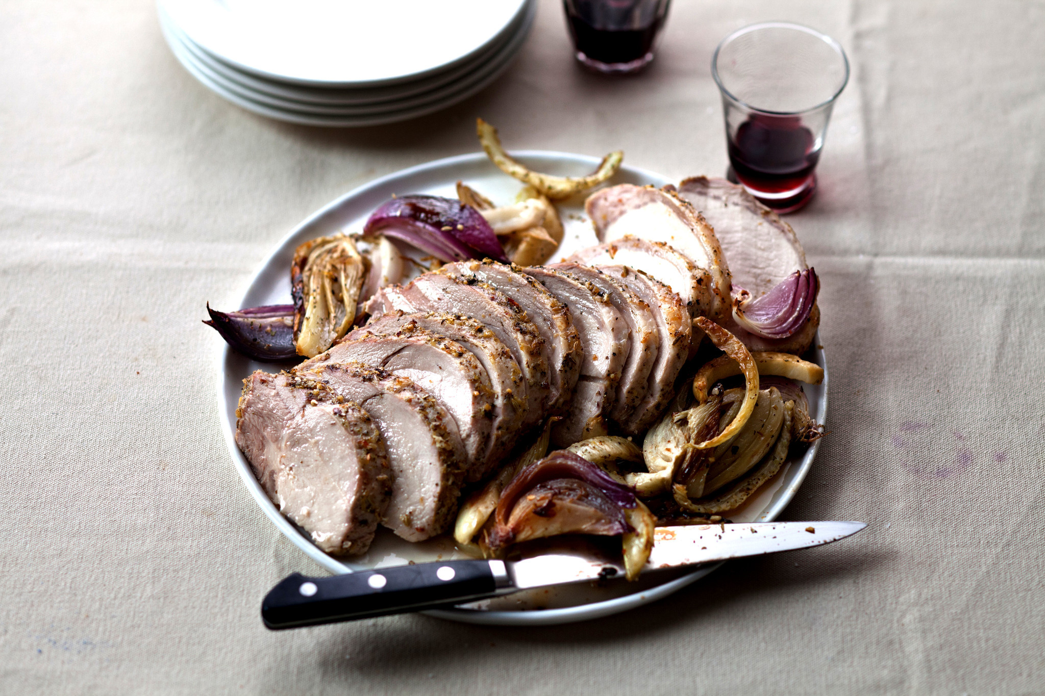 tuscan_style_pork_roast_with_fennel_and_onions.jpg