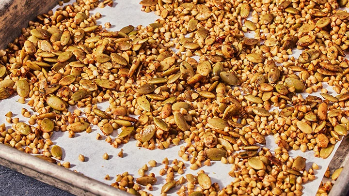 Vietnamese Cajun Salad Crunch