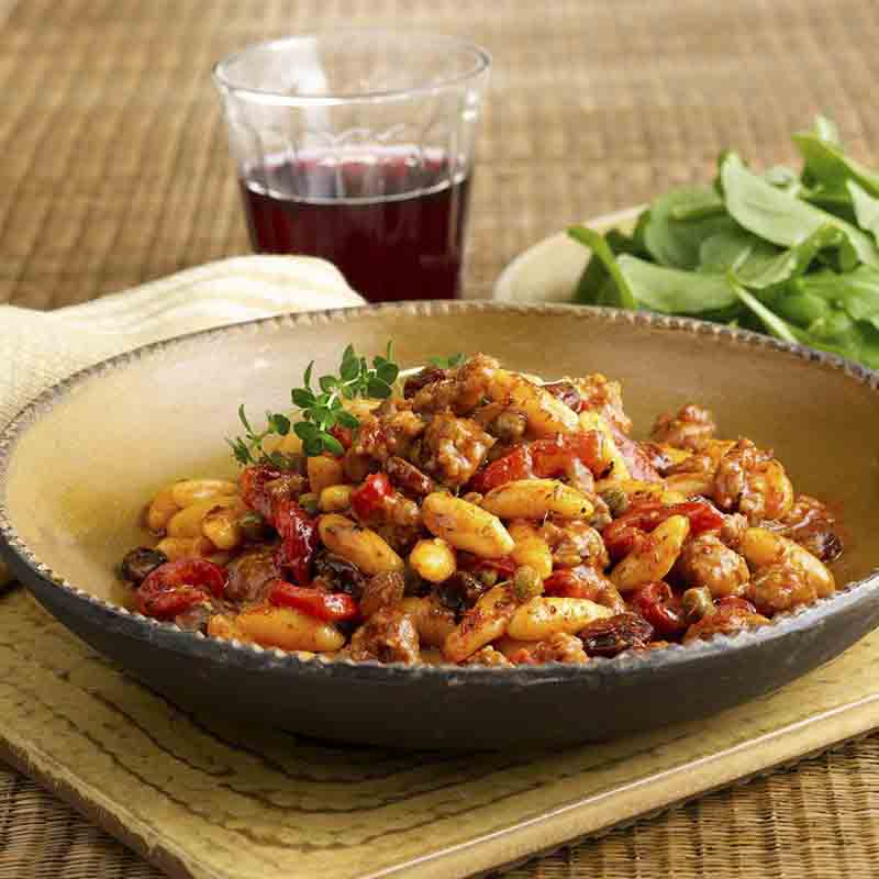 Cavatelli Pasta with Sweet Sausage, Roasted Peppers and Raisins | McCormick  Gourmet