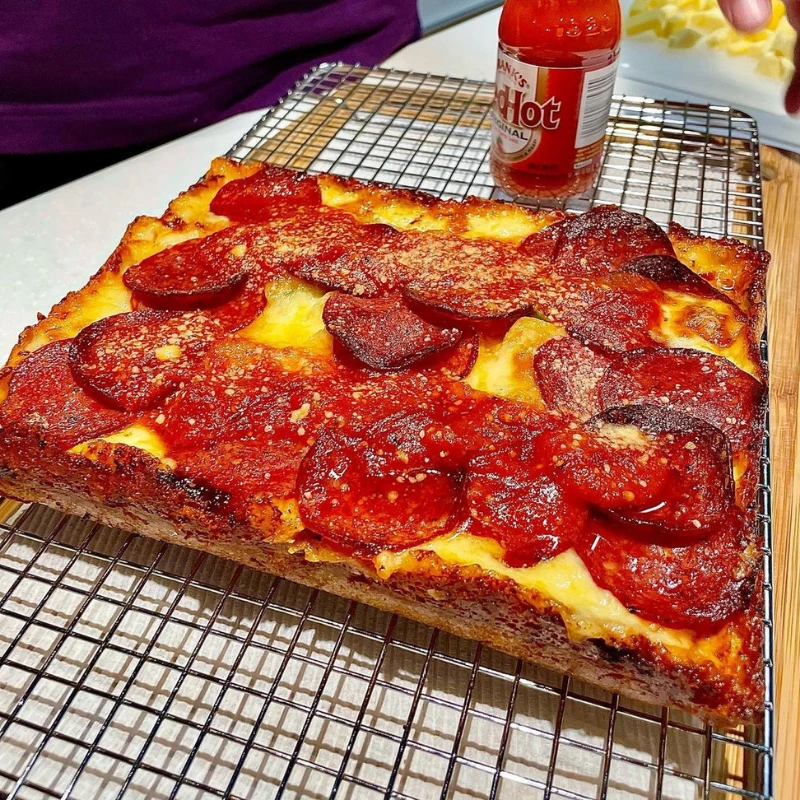 Frank's RedHot Detroit Pepperoni Pizza Frank's RedHot Detroit Pepperoni Pizza