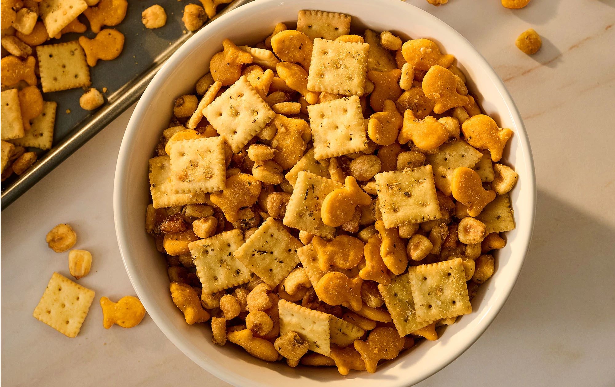Garlic and Olive Oil Snack Mix