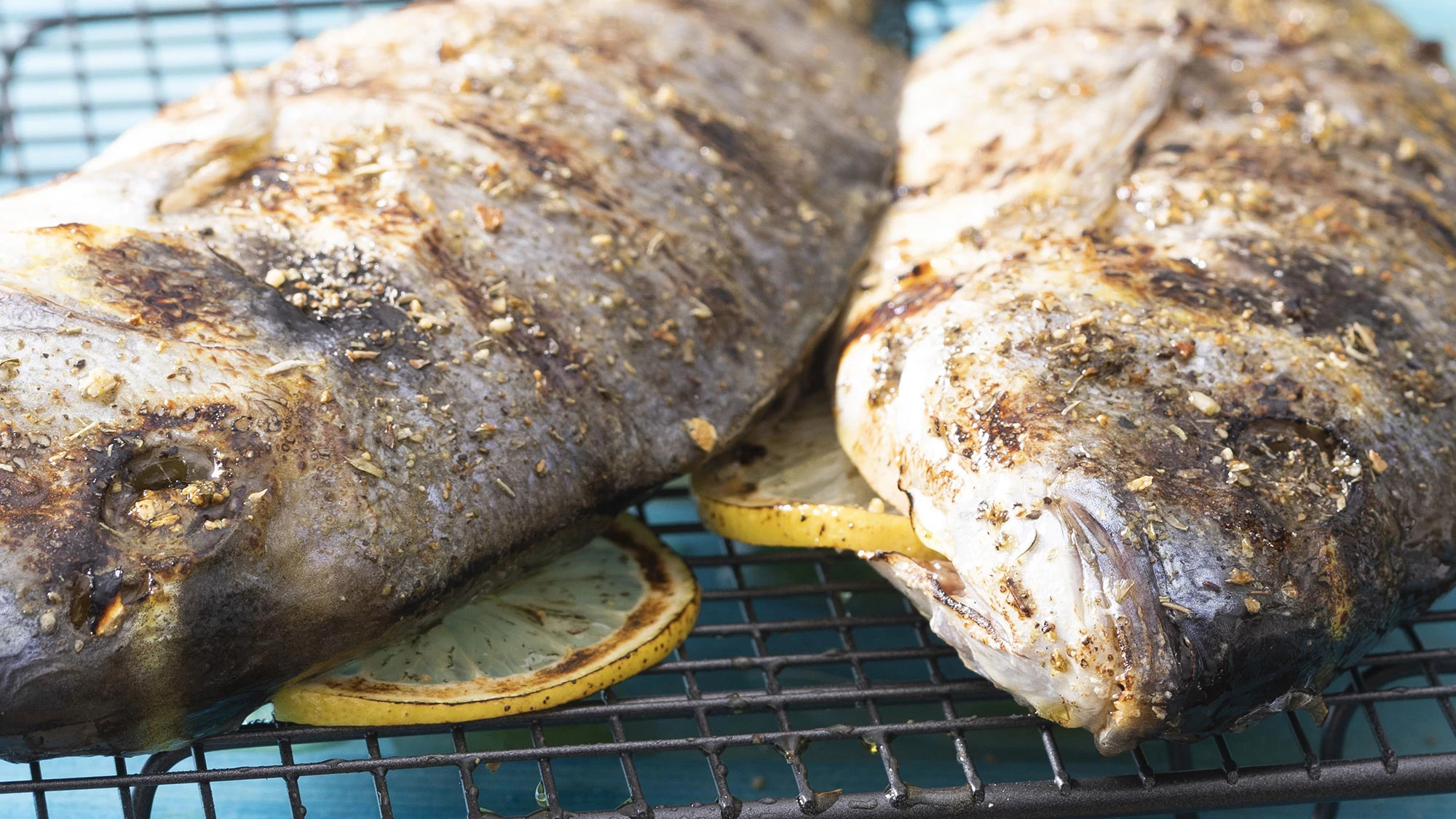 Pesce alla griglia con BBQ Fish & Scampi La Drogheria 1880