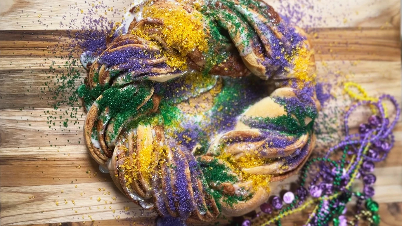 Easy Crescent Dough King Cake