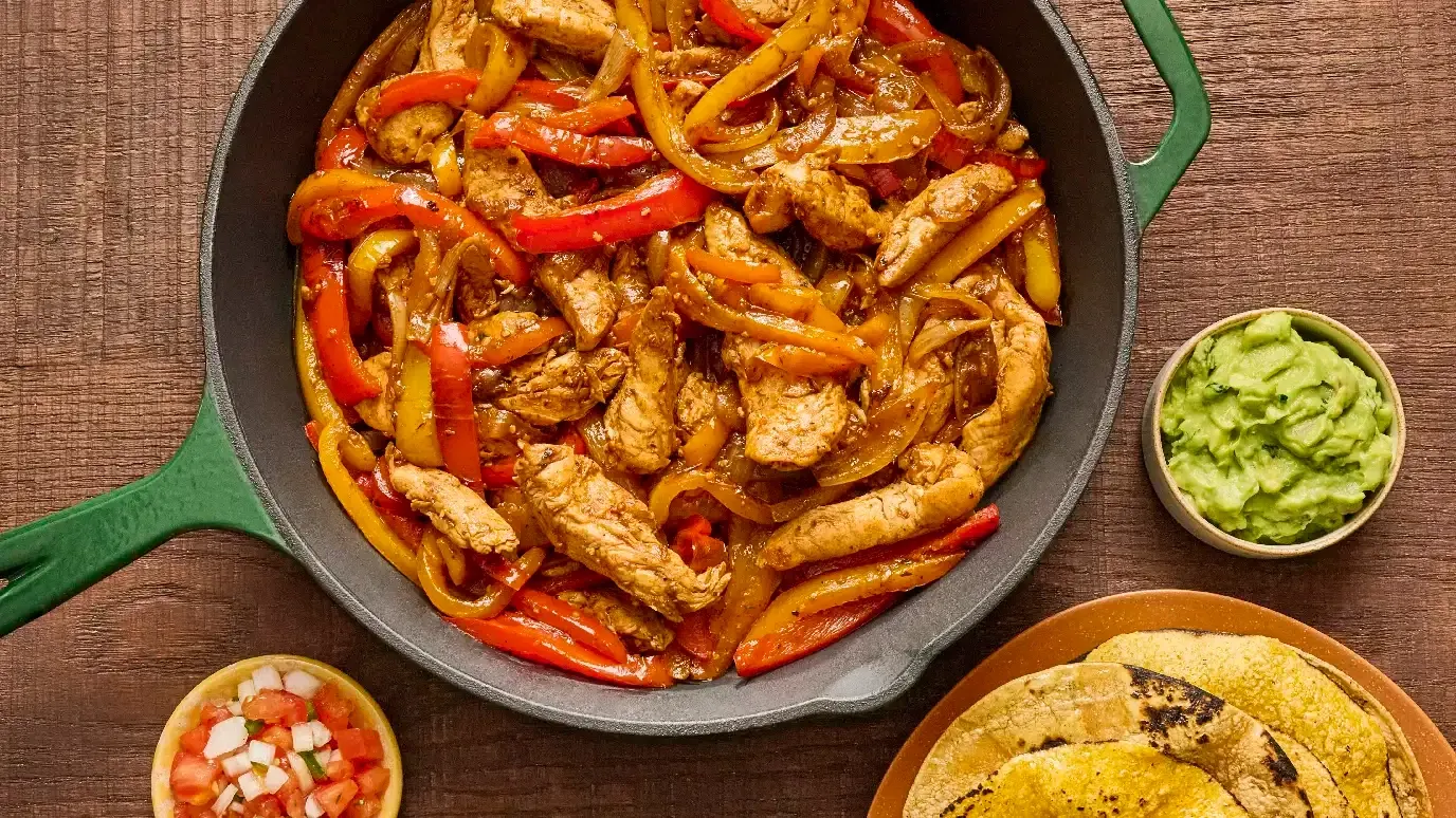Cholula® Chicken Fajitas