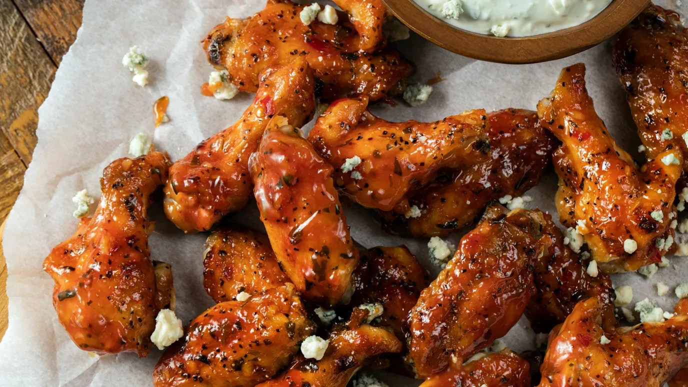Baked Wings with Blue Cheese Parsley Dip